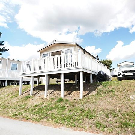 Sea Breeze Cabin Poole Ngoại thất bức ảnh